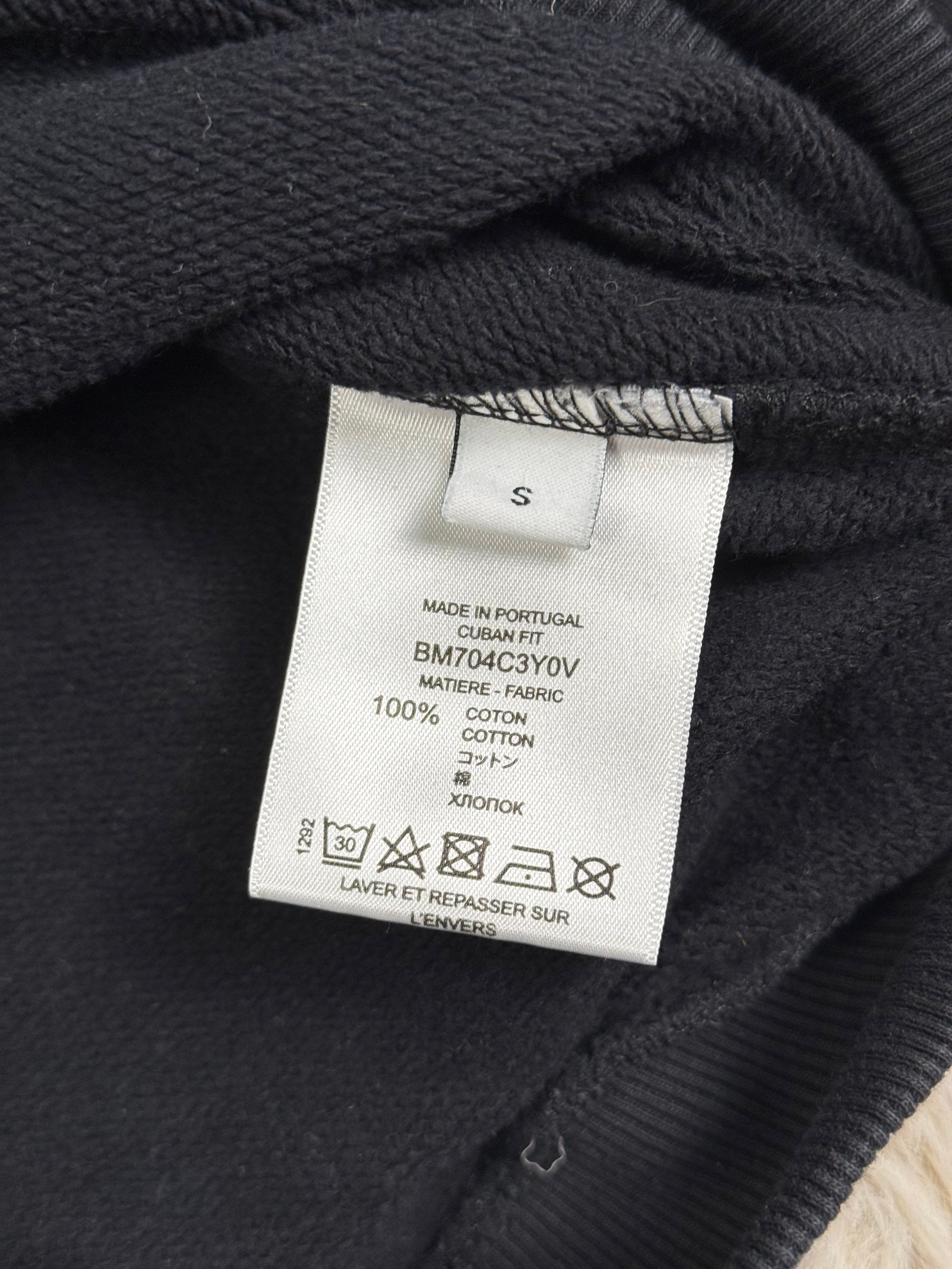 FW17 Givenchy Shark sweater (M)