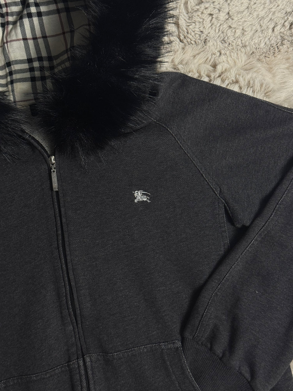 Japanese Burberry Hoodie (3)