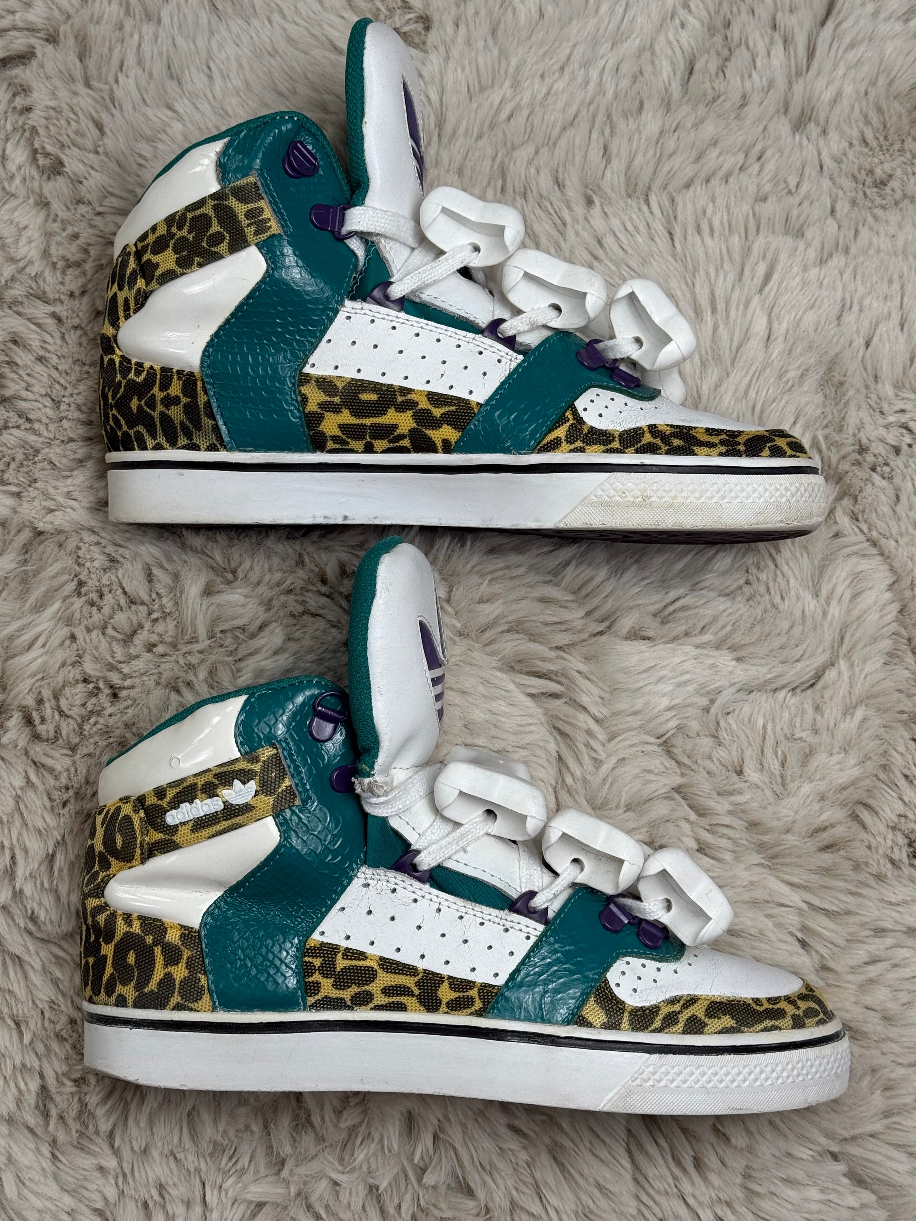 Adidas Jeremy Scott ‘Flintstones’