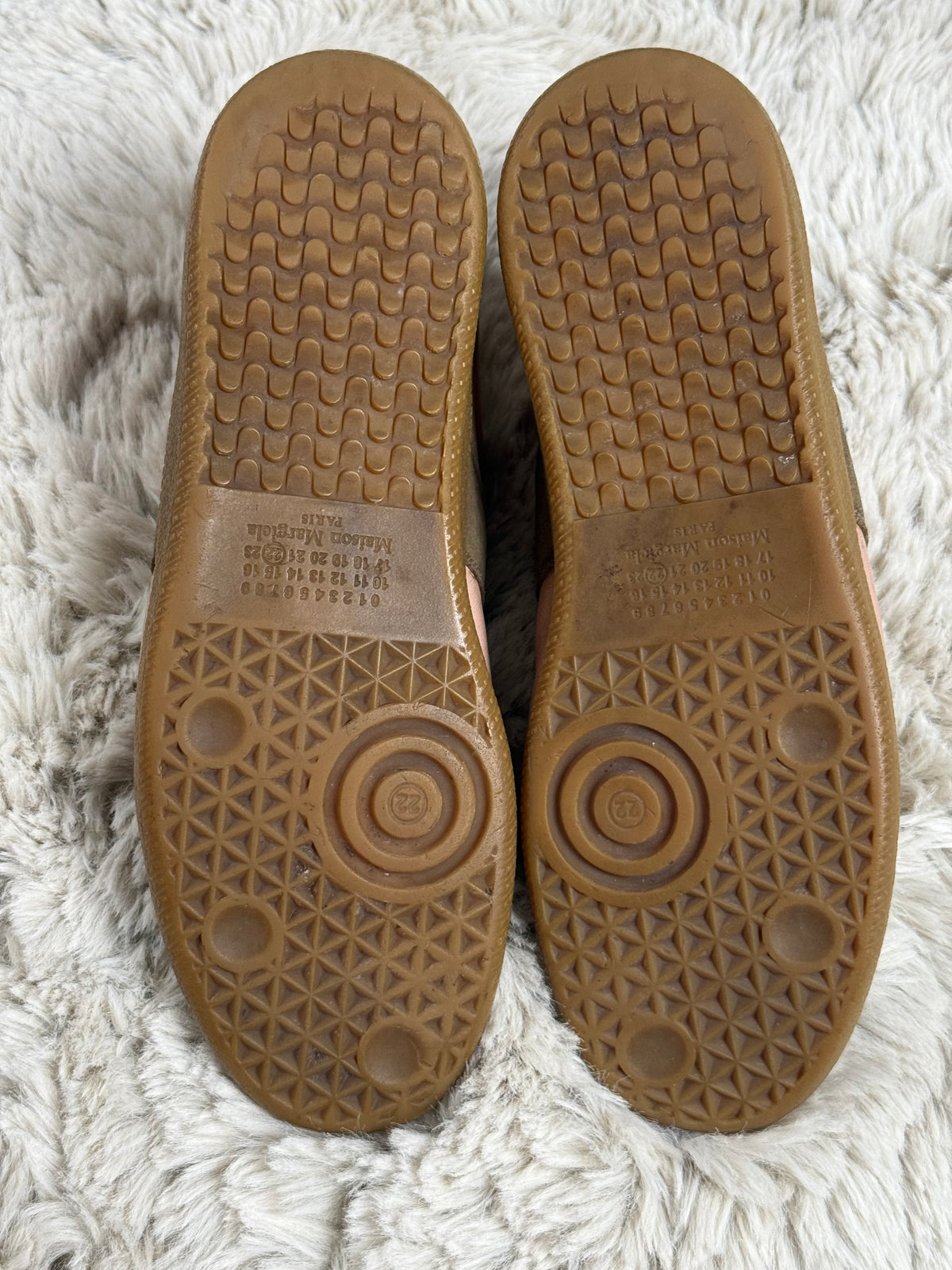 MAISON MARGIELA GAT ‘ROSE & BROWN’ (42.5)