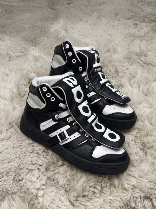 09 Jeremy Scott Conductor (41)