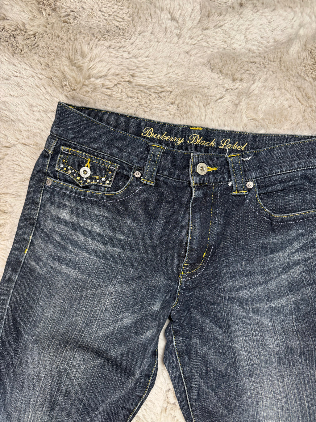 Japanese Burberry denim (W32)